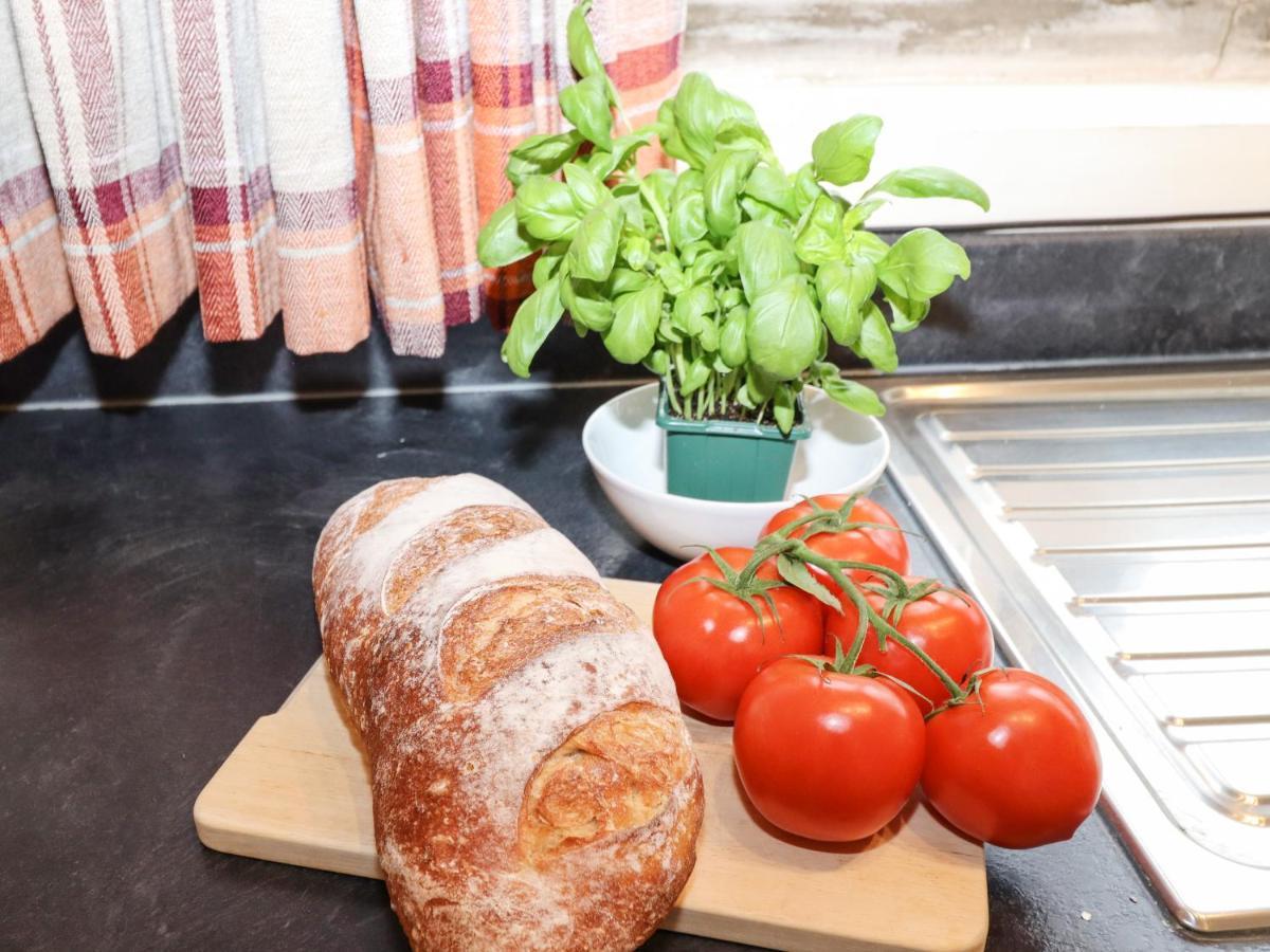The Garden Apartment Whitby Ngoại thất bức ảnh